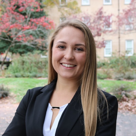 Meet your Posher, Magda - Picture 1 of 1